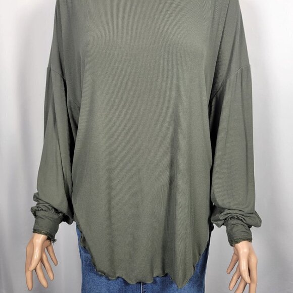 Free People Women's Shimmy Shake Dark Green Ribbed Oversized Top V Back Size XS - Picture 5 of 12